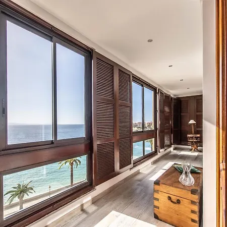 Front De Hyper Centre *