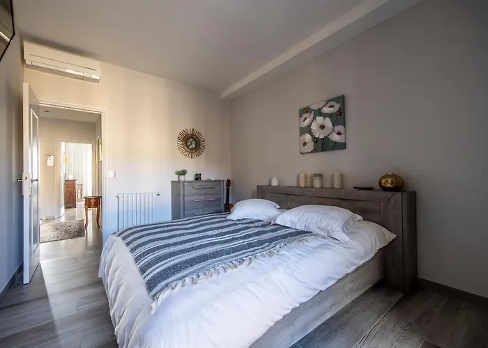 Front De Hyper Centre Ajaccio (Corsica)